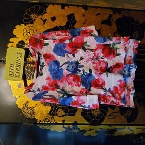 XL On Guard Top & Glass Earrings